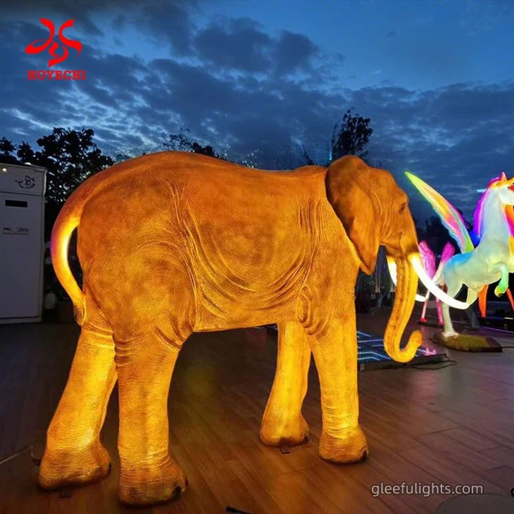 Illuminated Animal Shape Fiberglass Reinforced Plastics Motif Light For Theme Park And Zoo Decorations